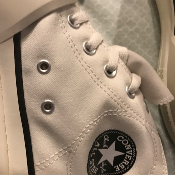 Converse all stars hi top tennis shoe men 9.5 - Picture 3 of 7